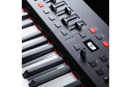 Hammer 88 Pro - klawiatura główna i kontroler MIDI