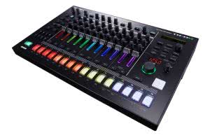 Roland TR-8S 