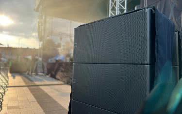 JBL Professional SRX900 w ModusSound 