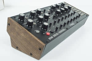 DFAM - analogowy syntezator perkusyjny