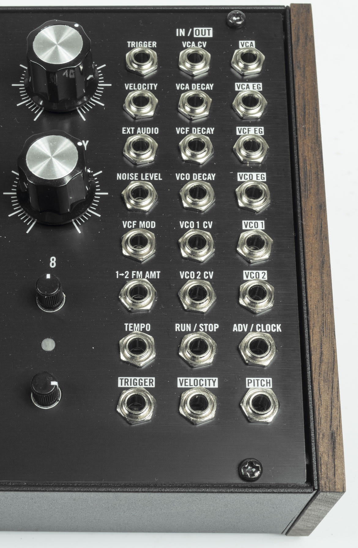DFAM - analogowy syntezator perkusyjny