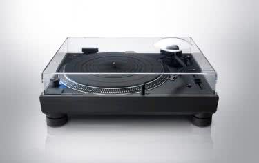 Technics wprowadza kolejną generację kultowych gramofonów high-end z serii SL-1200 z rewolucyjną nową metodą sterowania napędem 