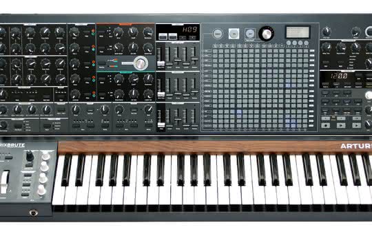 MatrixBrute - syntezator analogowy