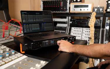 Arturia AudioFuse 16Rig – zaawansowany interfejs audio i MIDI 