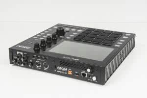 MPC One - muzyczna stacja robocza