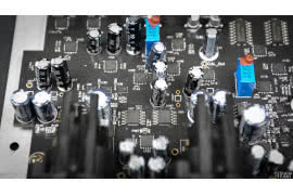 Volt 476 - interfejs audio/MIDI