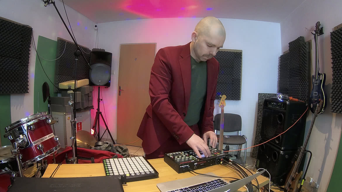 Piotr Połoz - W tym wszystkim najważniejszy jest groove