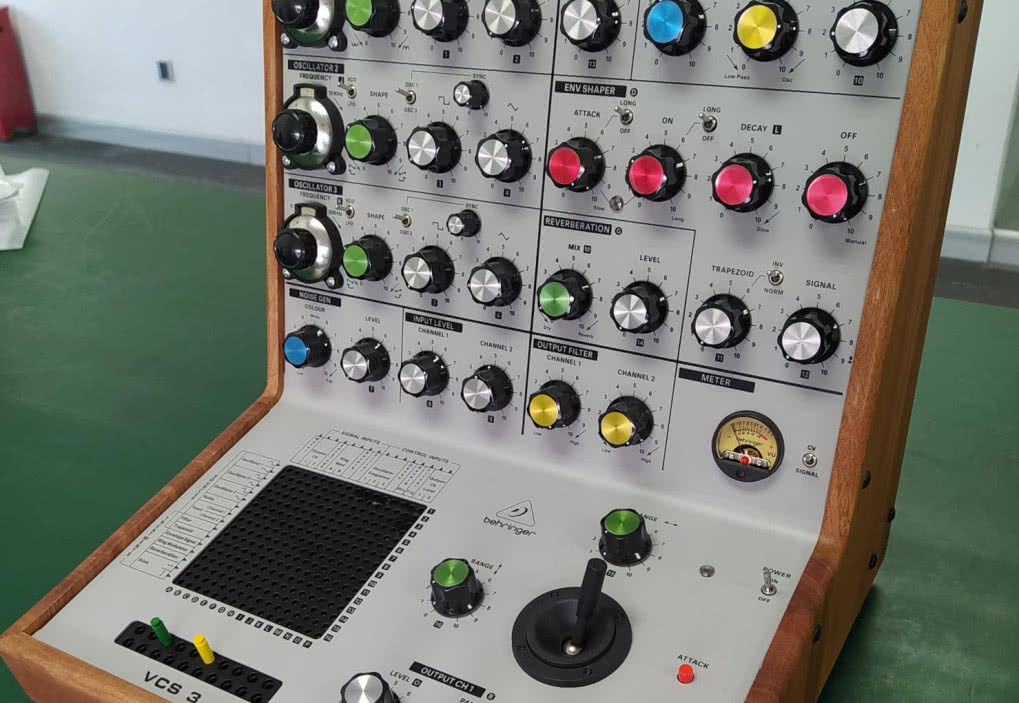 Behringer VCS3 coraz bliżej