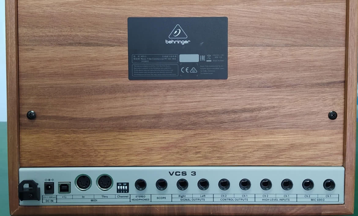 Behringer VCS3 coraz bliżej