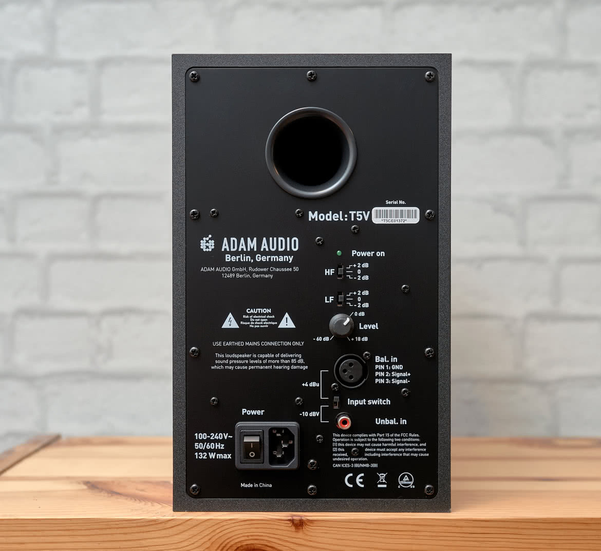 T5V i T10S - monitory z subwooferem