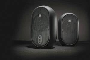 One Series 104 - kompaktowe monitory aktywne