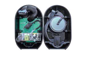 One Series 104 - kompaktowe monitory aktywne