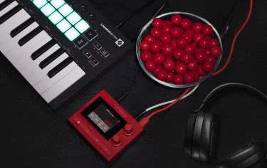 Nanobox Fireball - syntezator wavetable 
