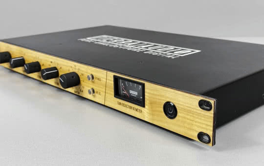 Gravity VCA - kompresor stereo