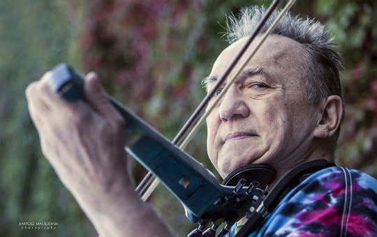 Michał Urbaniak - Mniej rzępolić